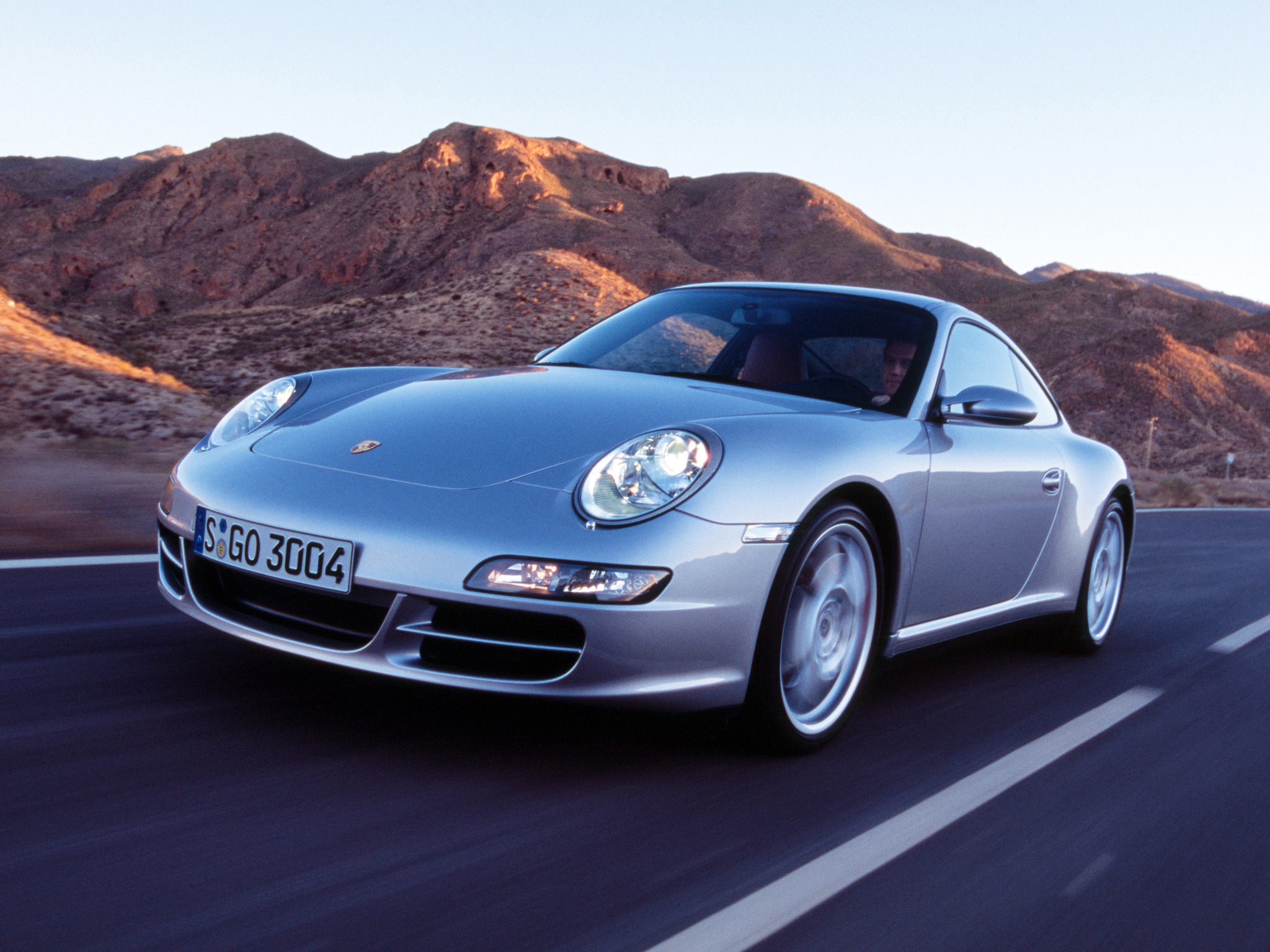 Porsche 911 Carrera 4S photo 23