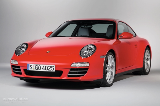 PORSCHE 911 Carrera 4S