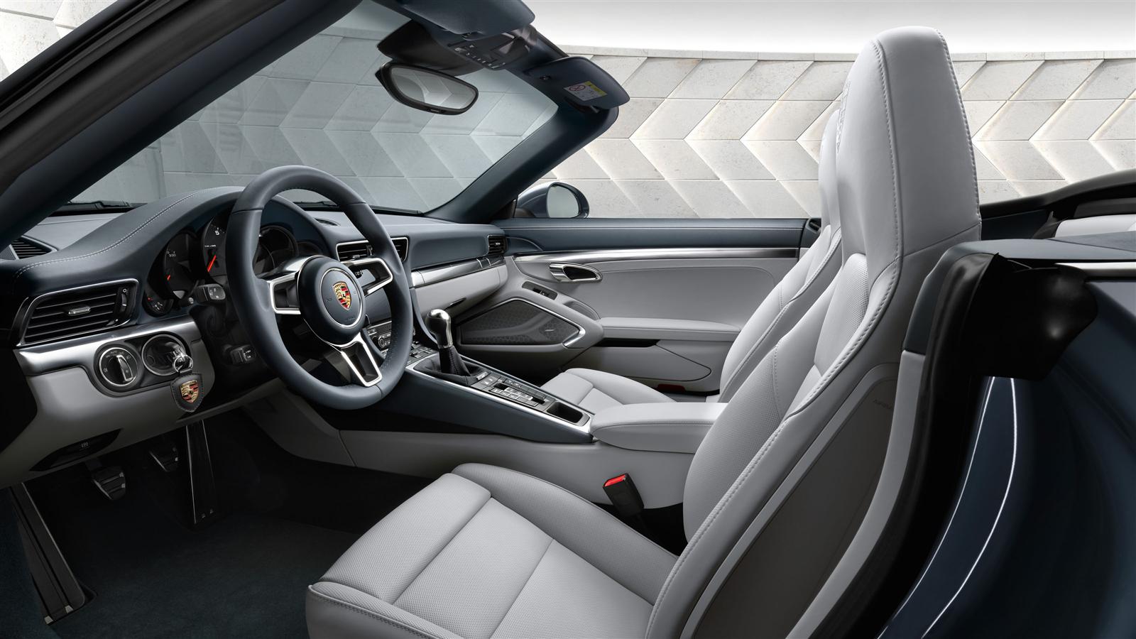 Porsche 911 Carrera Cabriolet photo 8