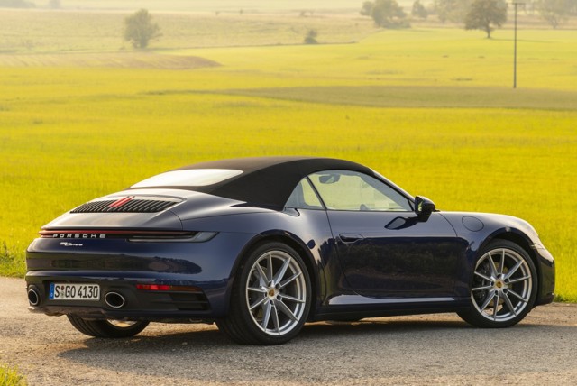 Porsche 911 Carrera Cabriolet Foto 6