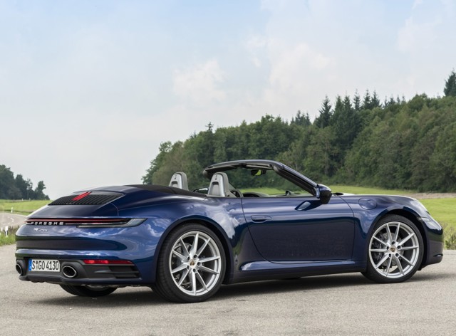 Porsche 911 Carrera Cabriolet Foto 21