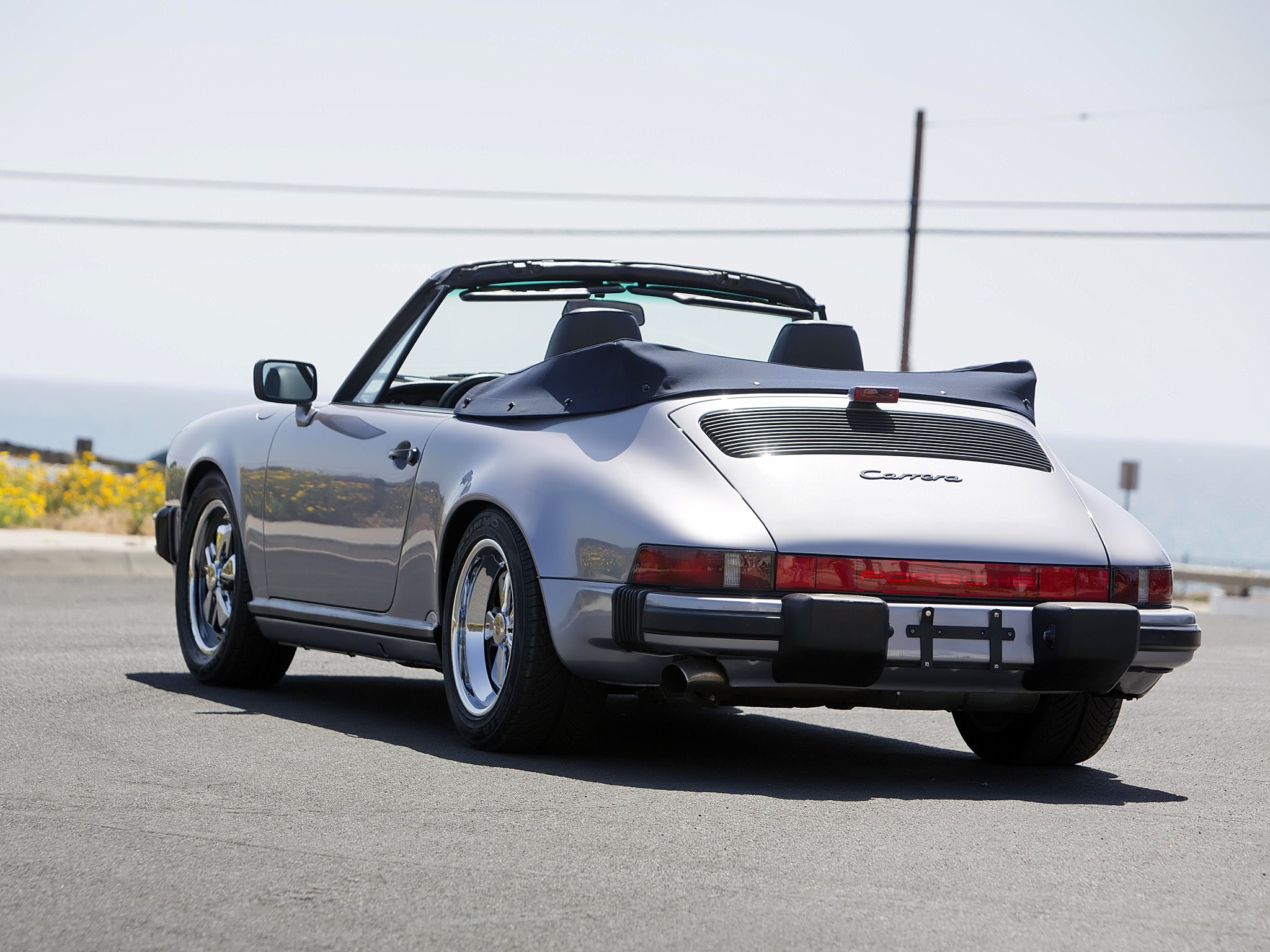 Porsche 911 Carrera Cabriolet photo 12