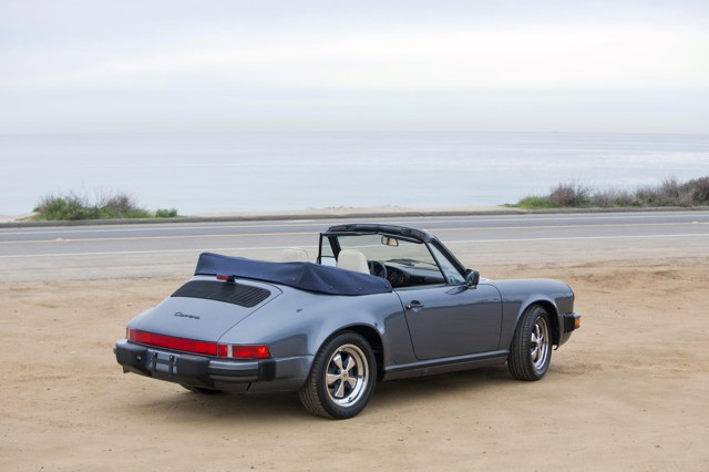 Porsche 911 Carrera Cabriolet foto 17
