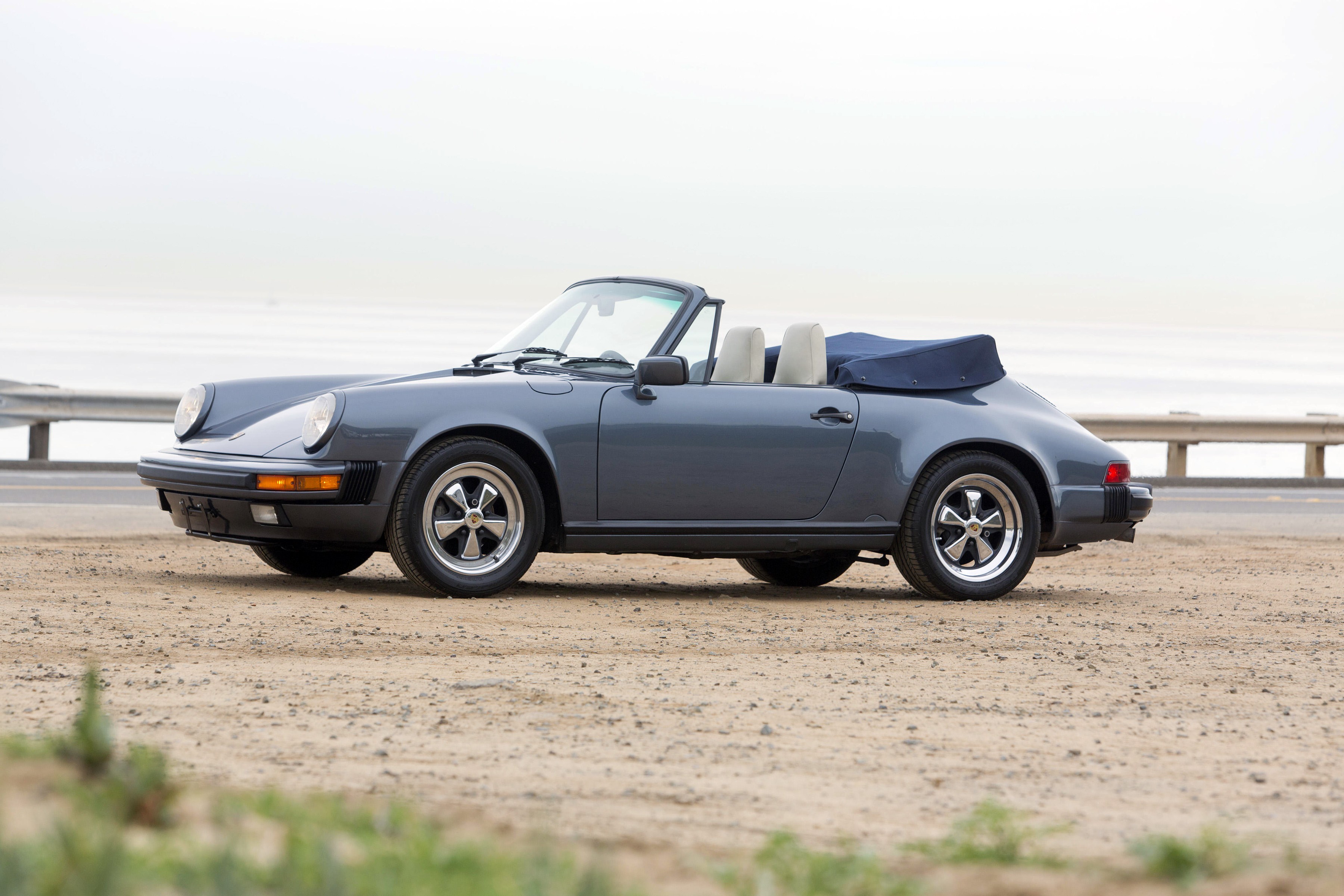 Porsche 911 Carrera Cabriolet photo 20