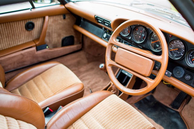 Porsche 911 Carrera Cabriolet foto 31