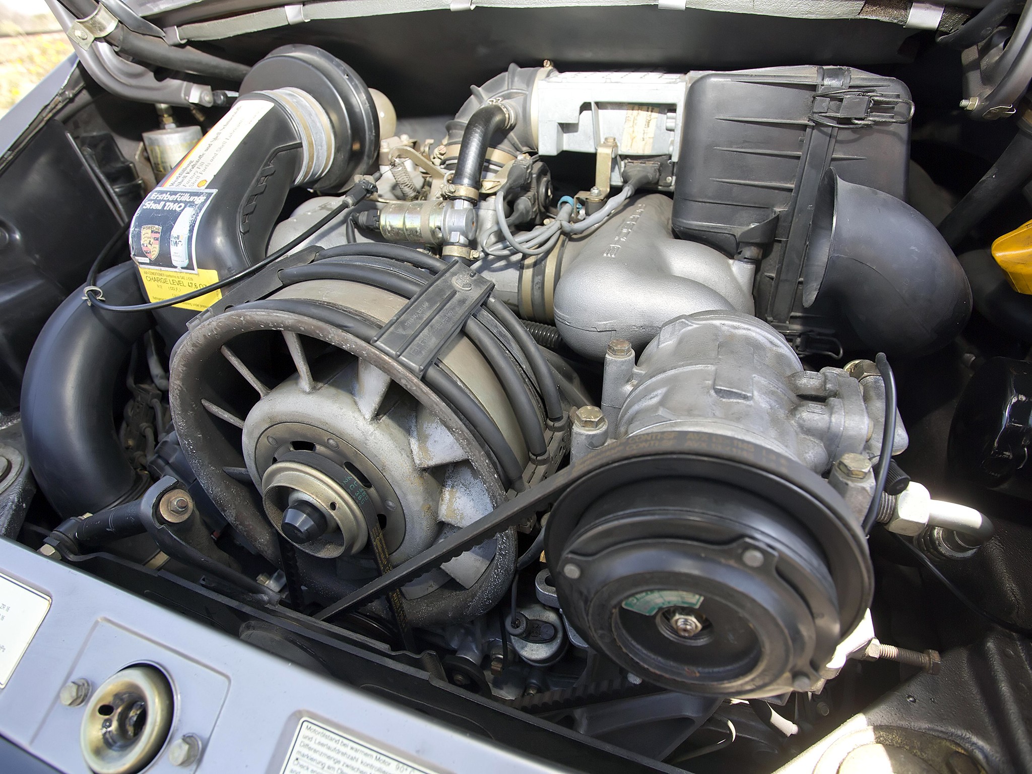 Porsche 911 Carrera Cabriolet photo 33