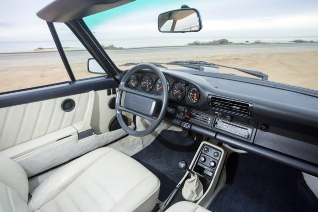 Porsche 911 Carrera Cabriolet foto 34
