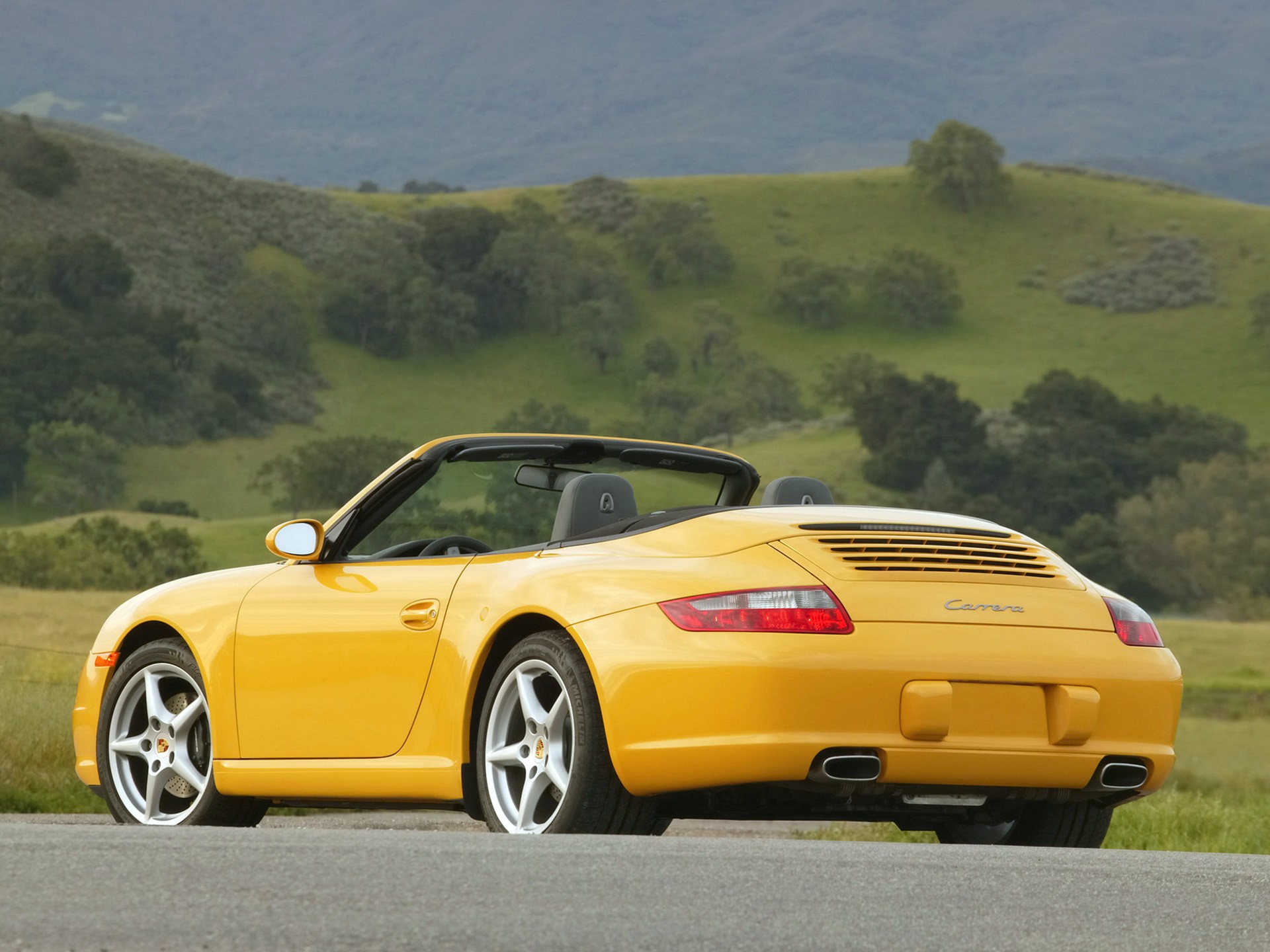 Porsche 911 Carrera Cabriolet photo 8