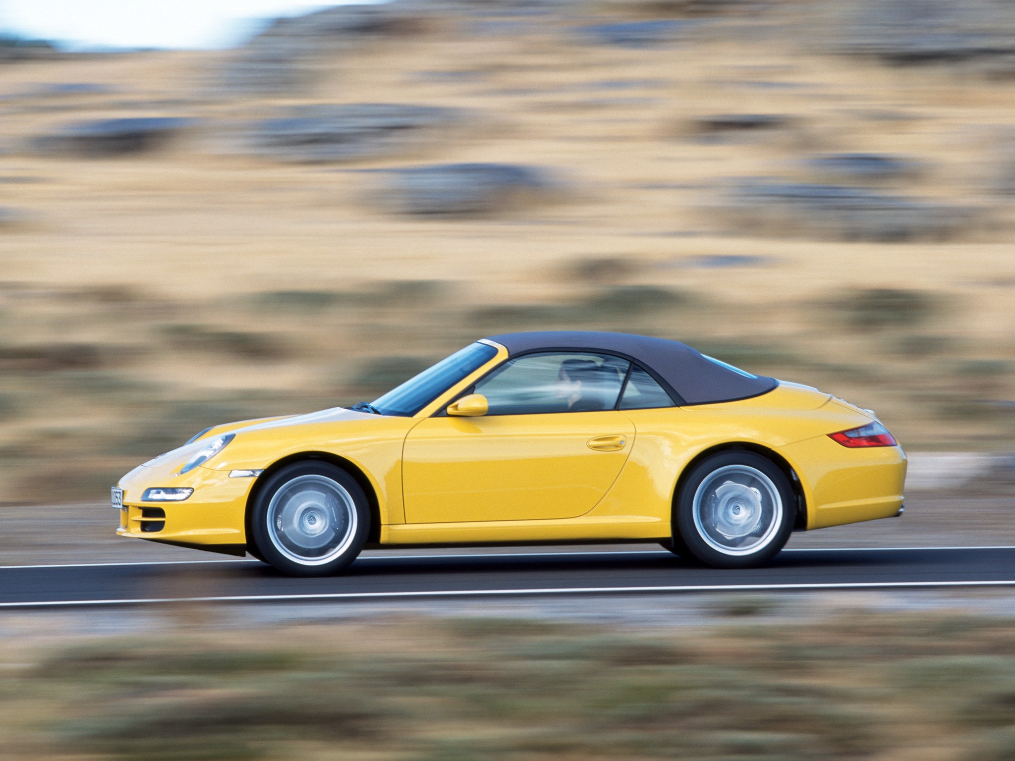 Porsche 911 Carrera Cabriolet photo 18