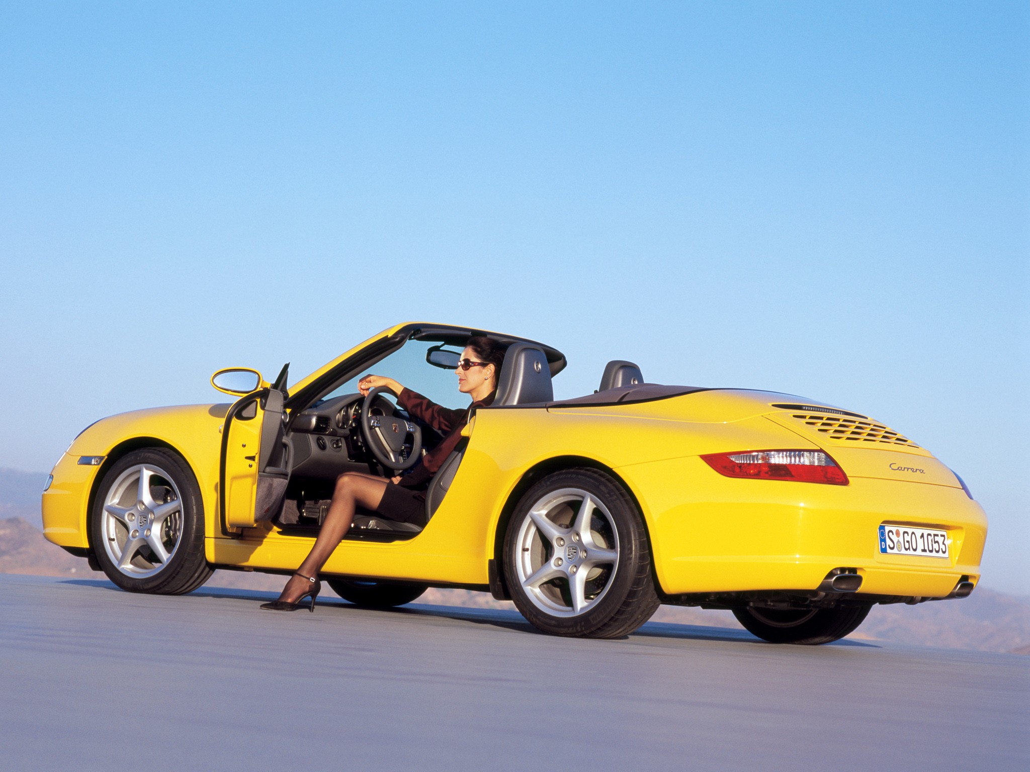 Porsche 911 Carrera Cabriolet photo 27