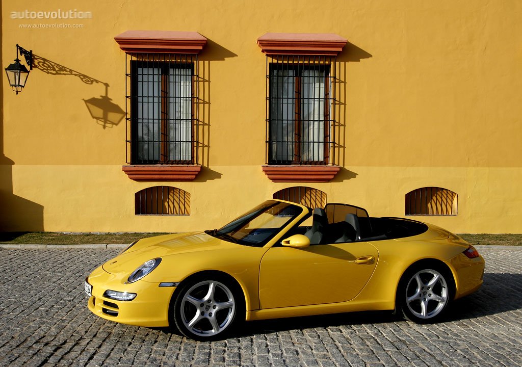 Porsche 911 Carrera Cabriolet photo 2