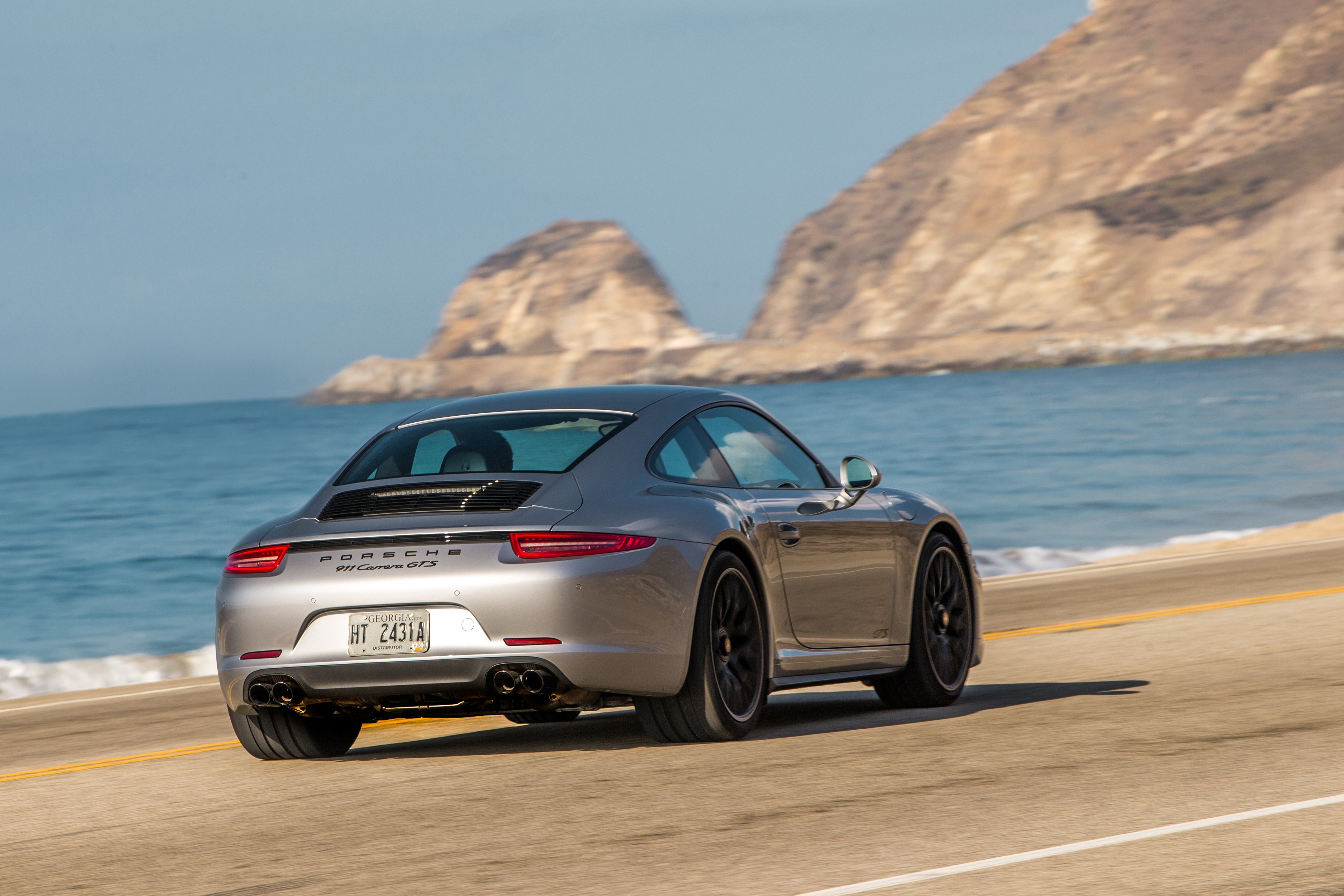 Porsche 911 Carrera Gts photo 10