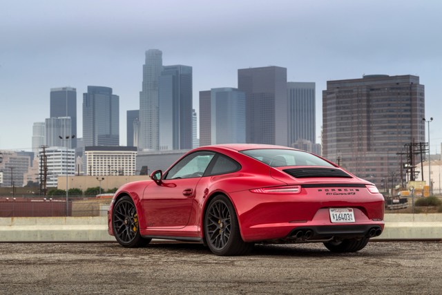 Porsche 911 Carrera Gts photo 15