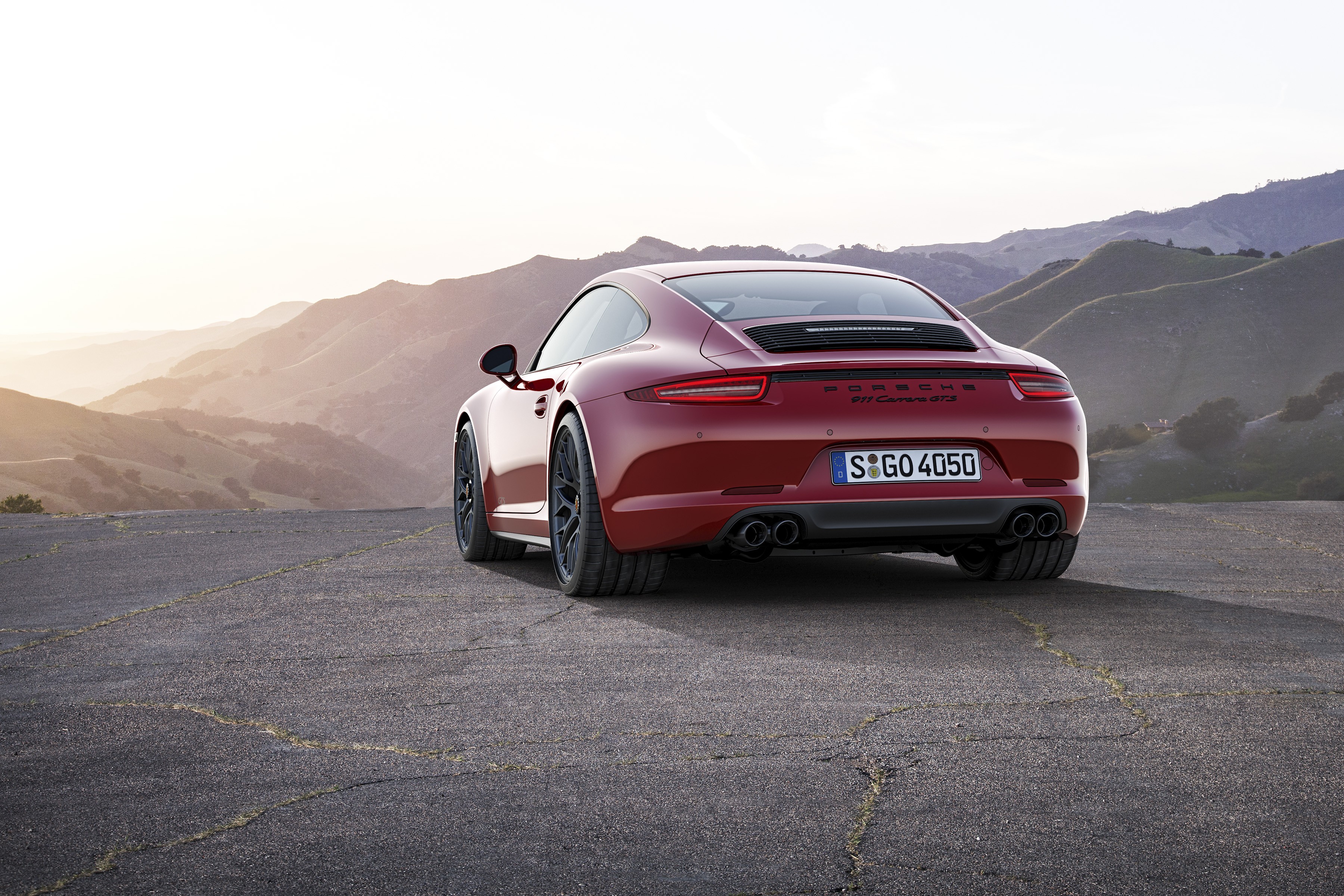 Porsche 911 Carrera Gts photo 17
