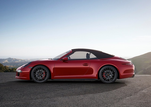 Porsche 911 Carrera Gts photo 2