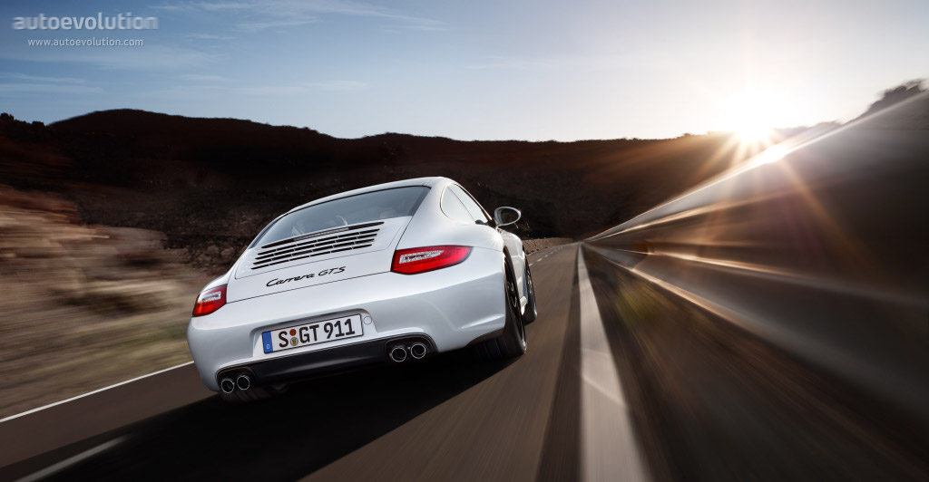 Porsche 911 Carrera Gts photo 6