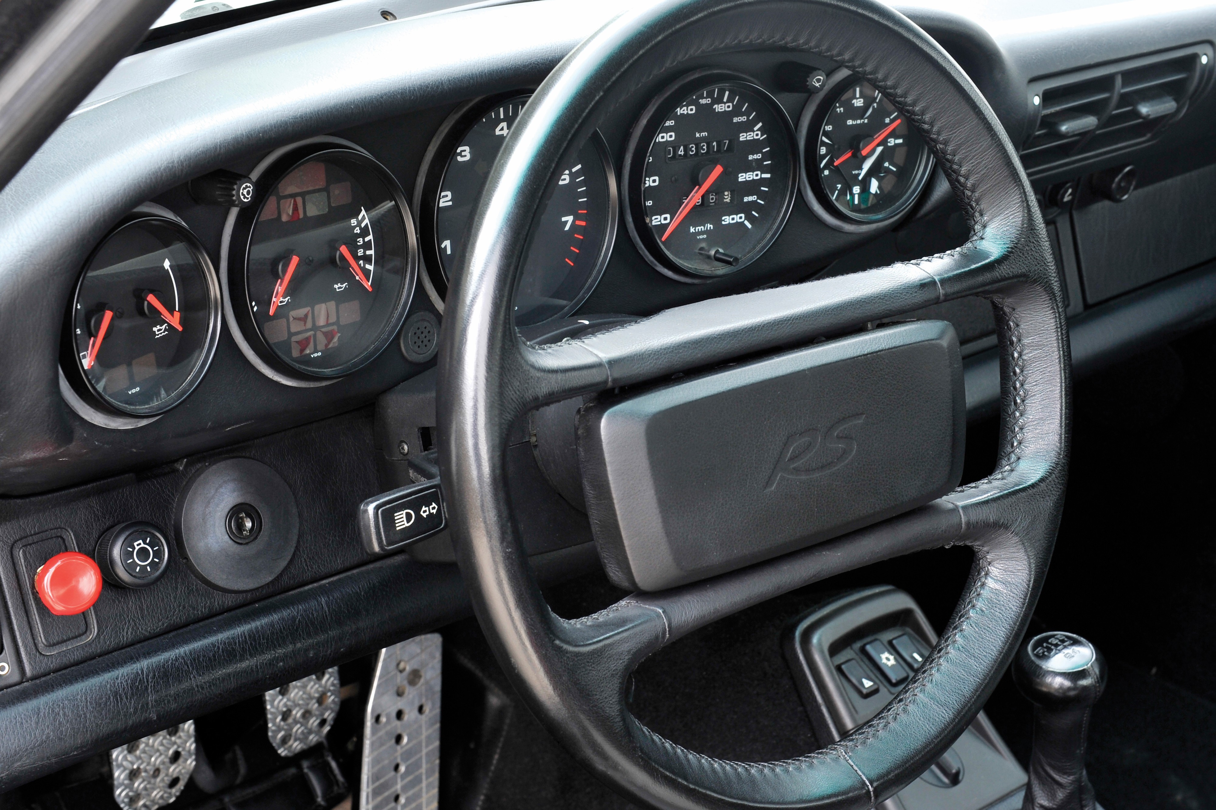 Porsche 911 Carrera Rs photo 46