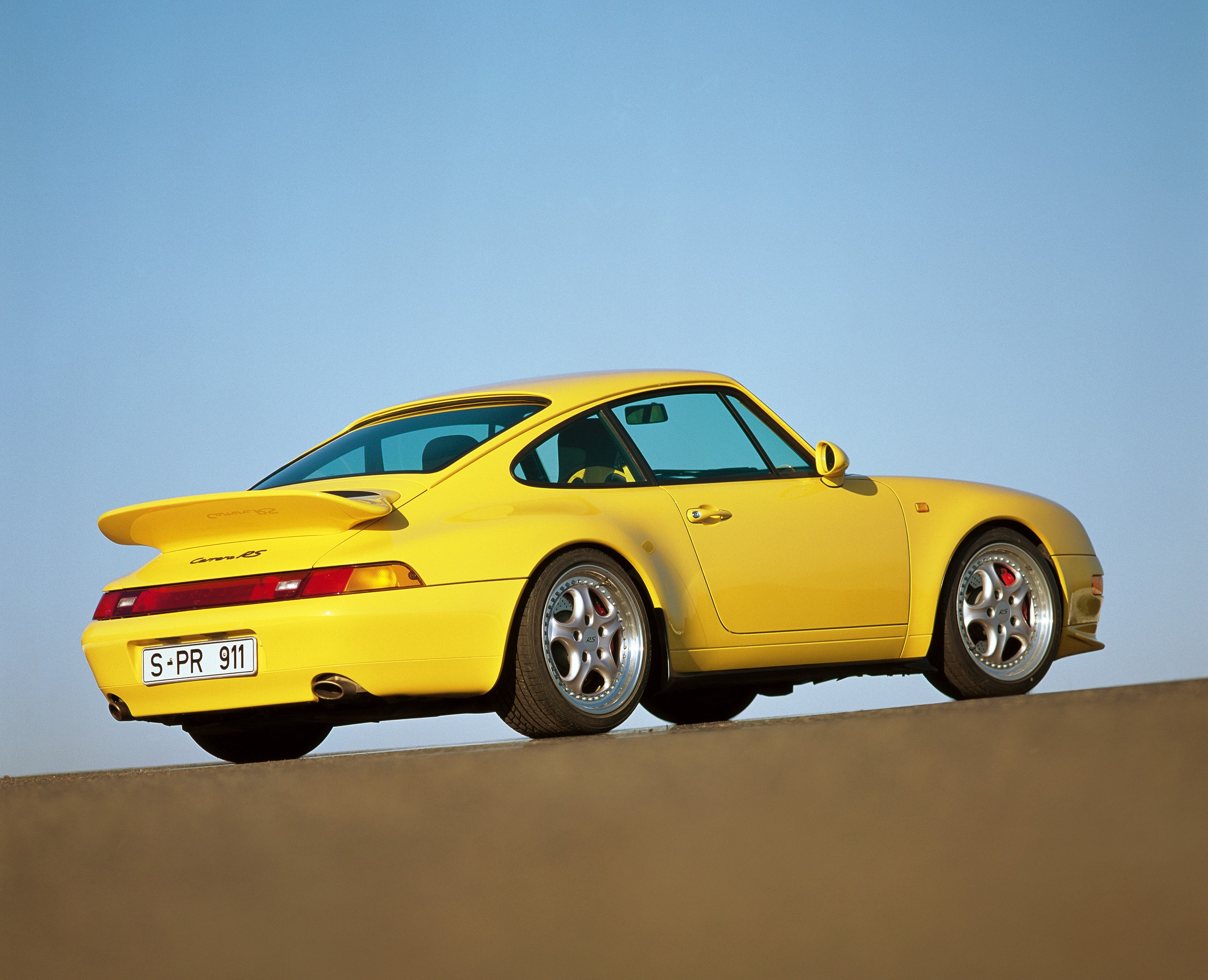 Porsche 911 Carrera Rs photo 17