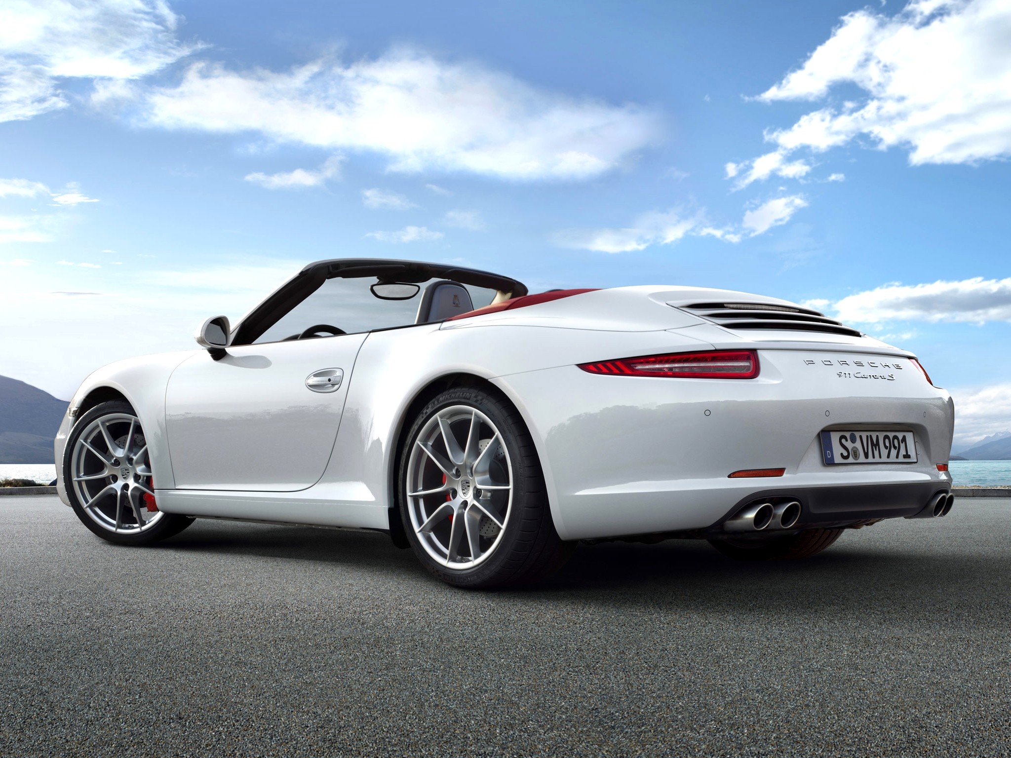 Porsche 911 Carrera S Cabriolet photo 19
