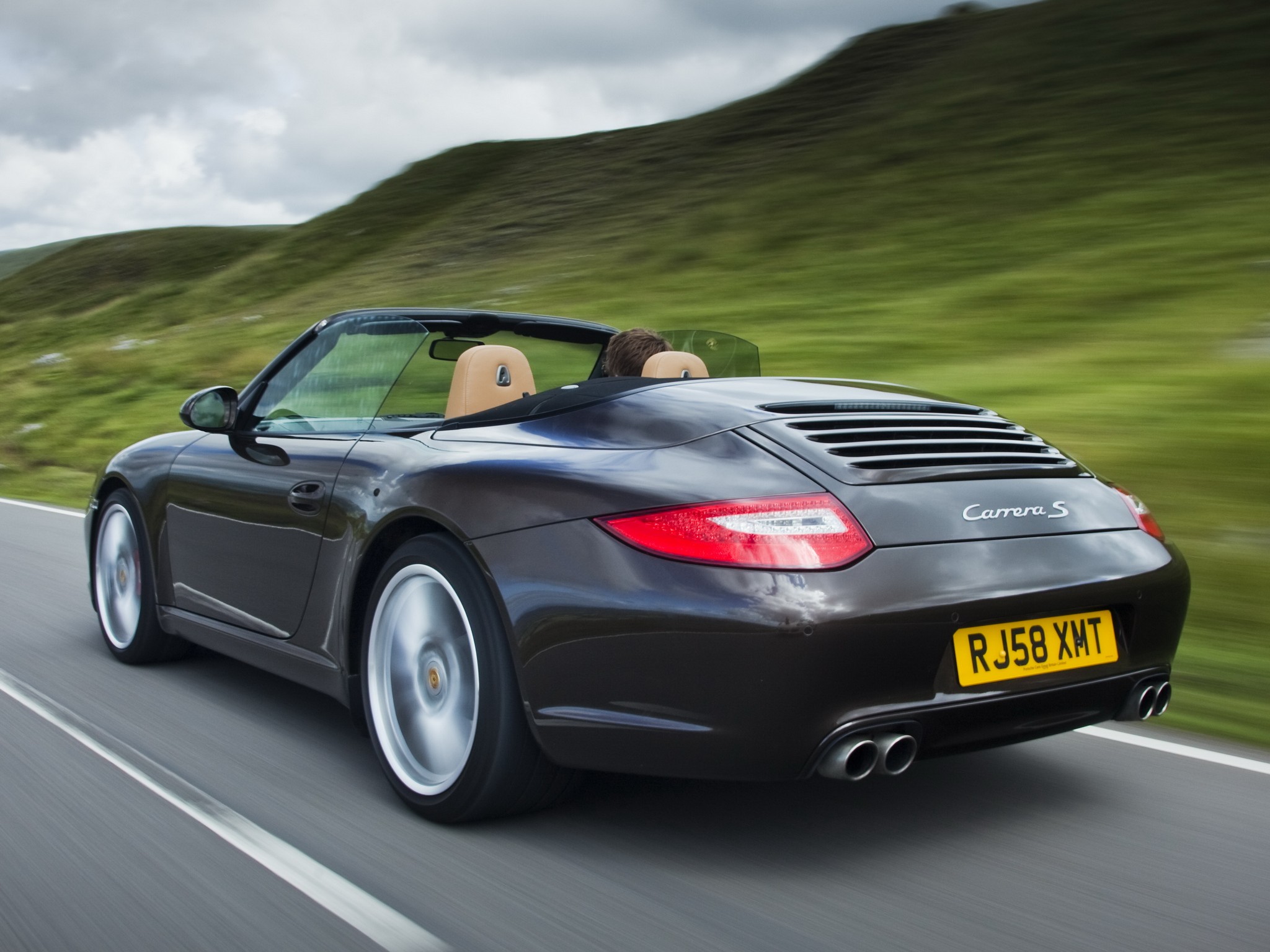 Porsche 911 Carrera S Cabriolet photo 10