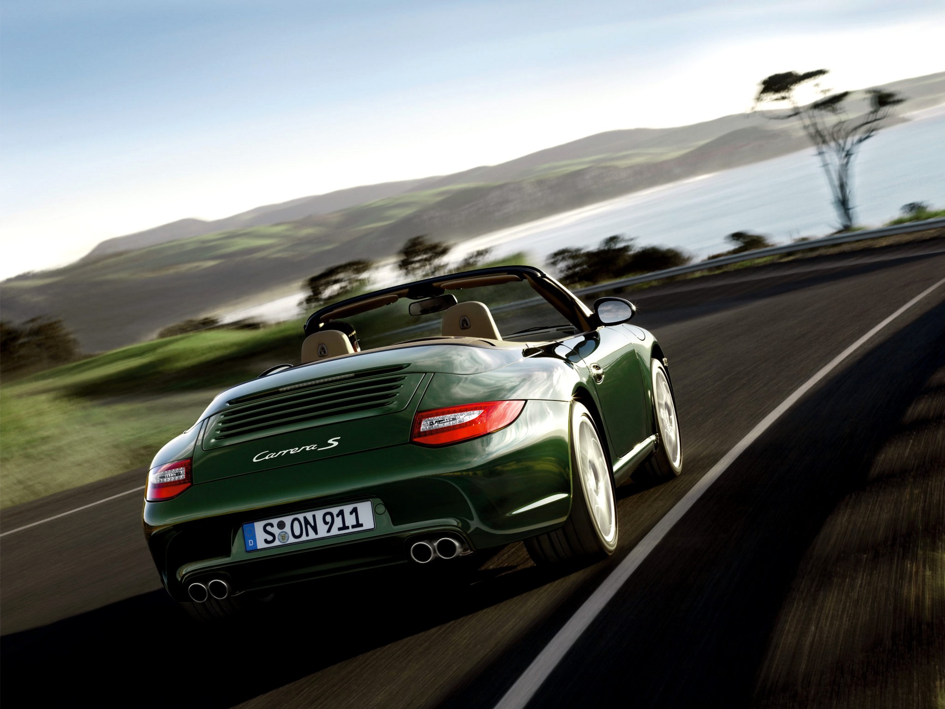 Porsche 911 Carrera S Cabriolet photo 16
