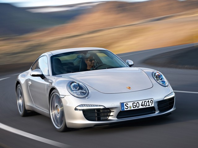 Porsche 911 Carrera S photo 13