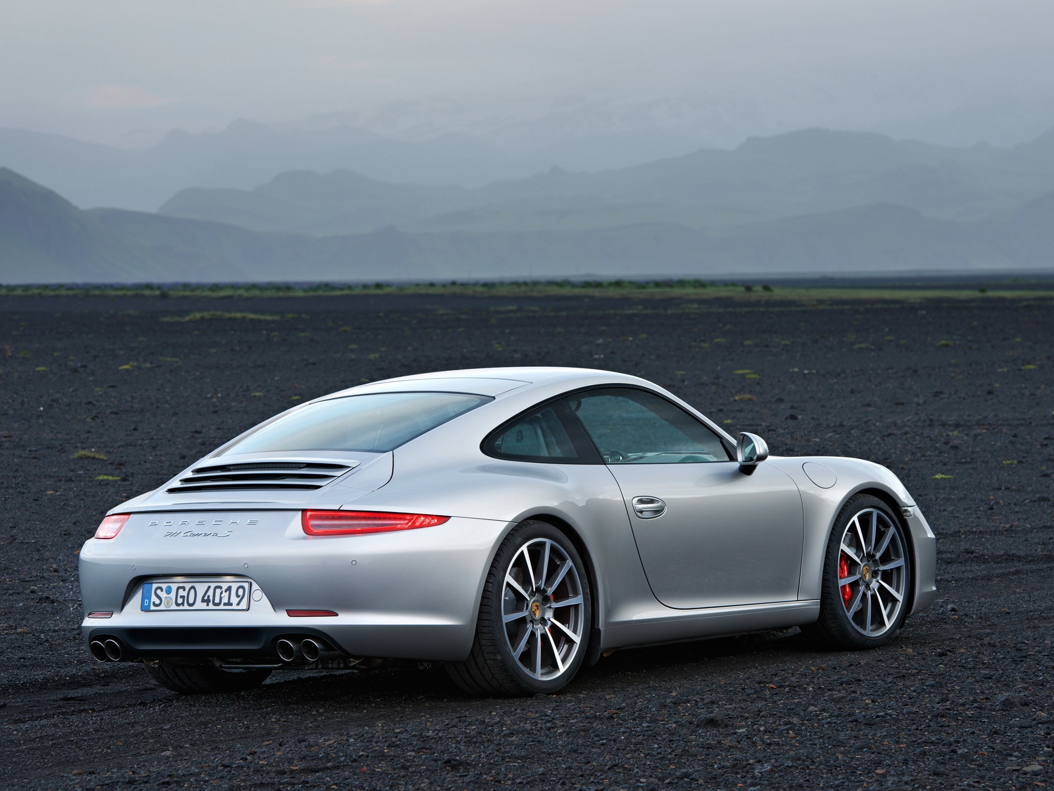 Porsche 911 Carrera S photo 28
