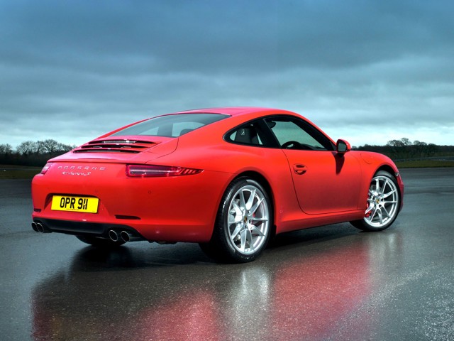 Porsche 911 Carrera S photo 39