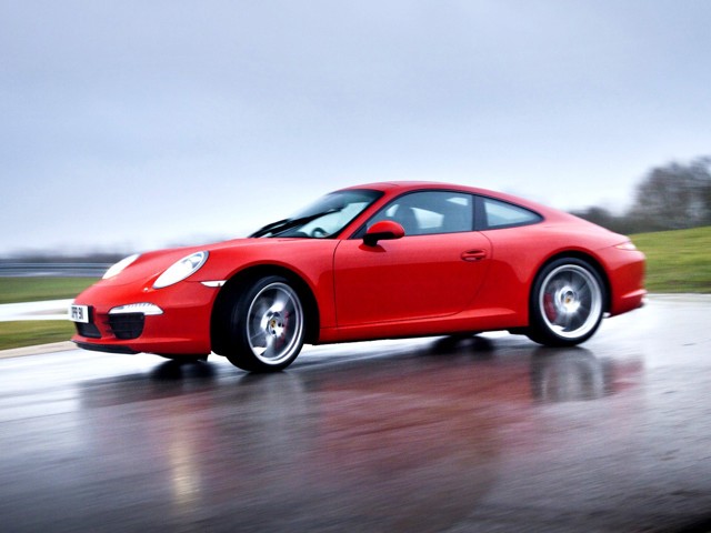 Porsche 911 Carrera S photo 40