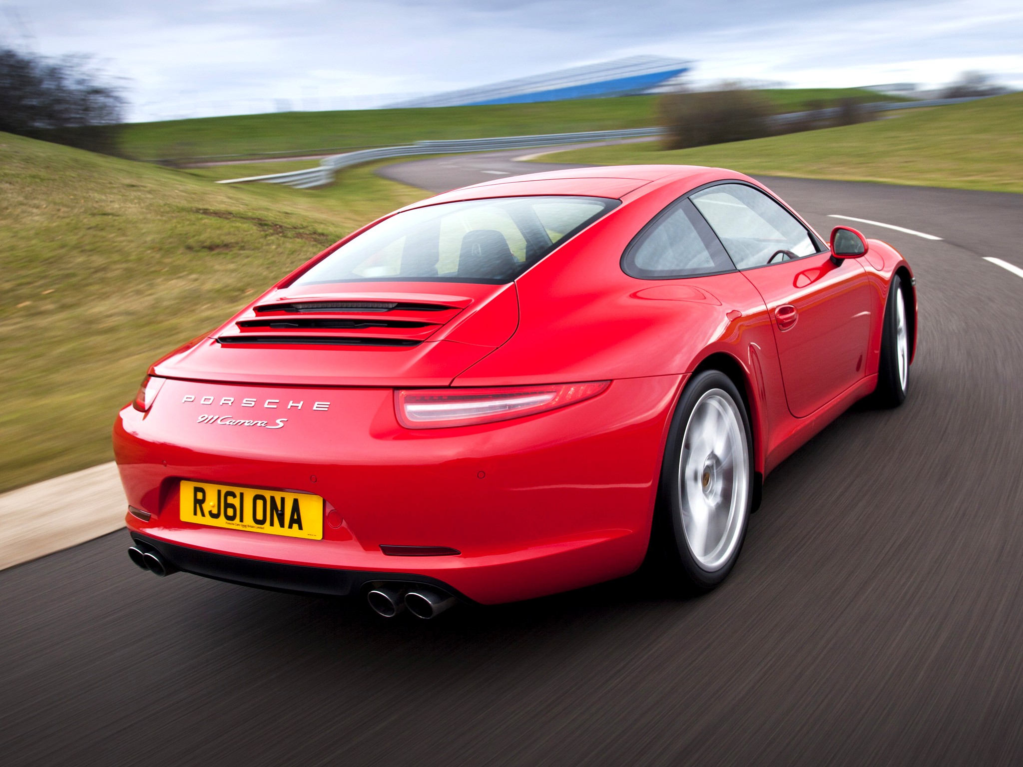 Porsche 911 Carrera S photo 43