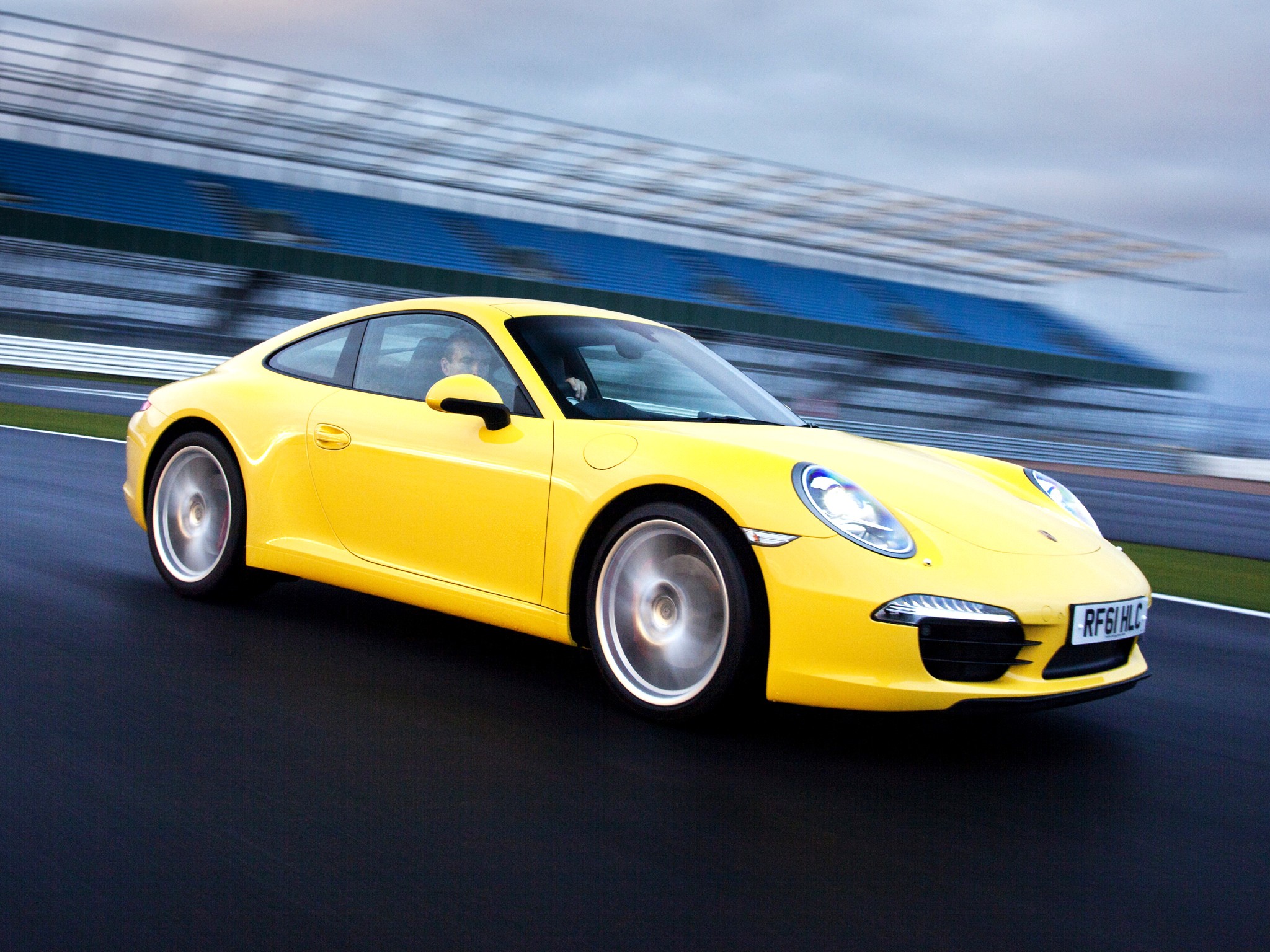 Porsche 911 Carrera S photo 47