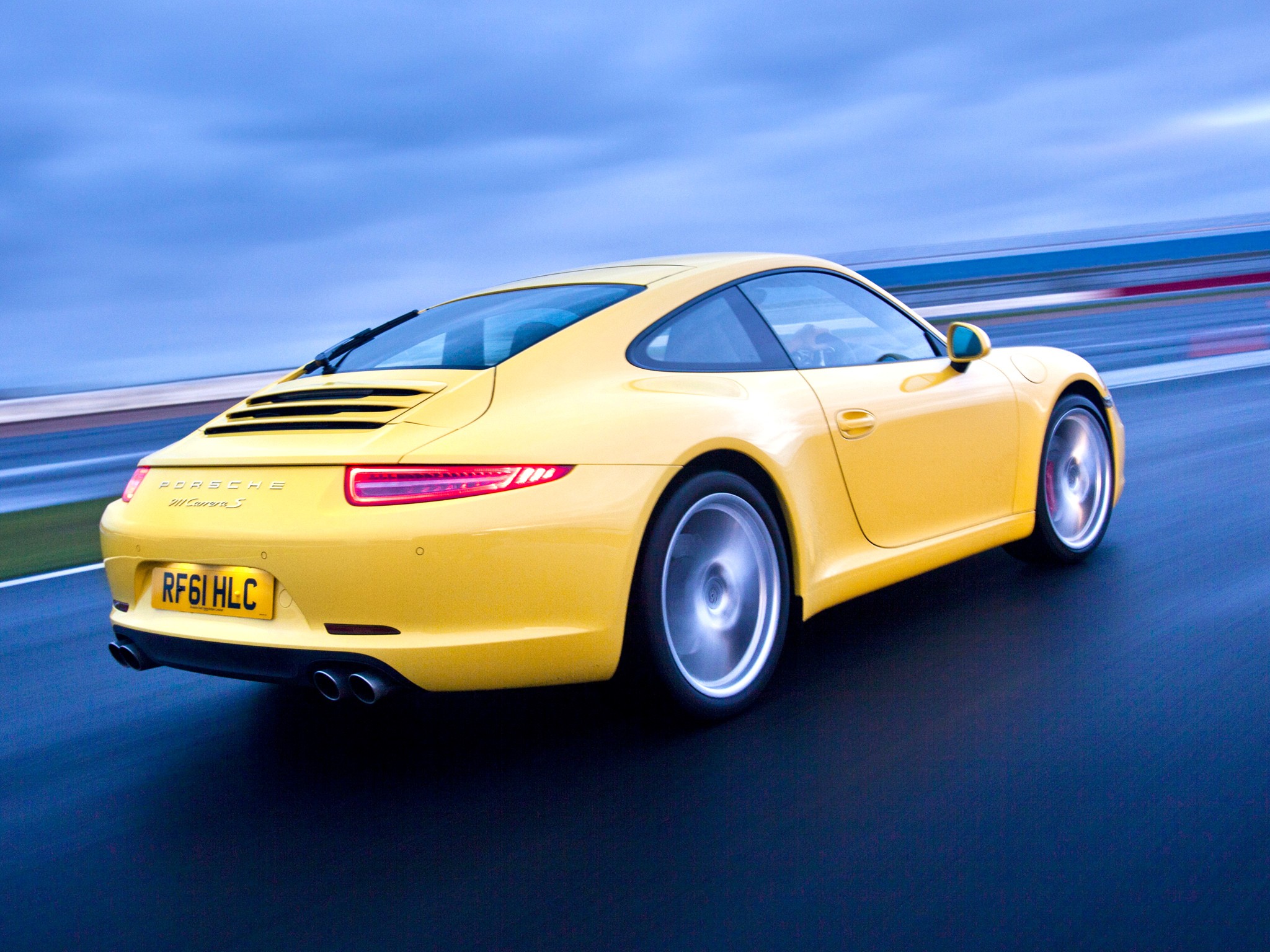 Porsche 911 Carrera S photo 48