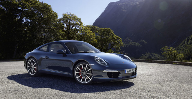 PORSCHE 911 Carrera S