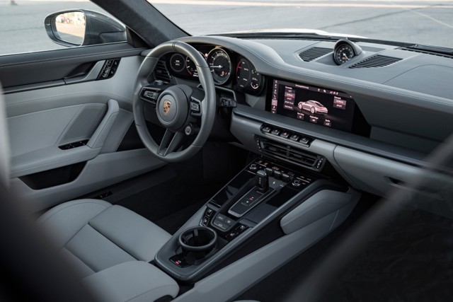 Porsche 911 Carrera S photo 79