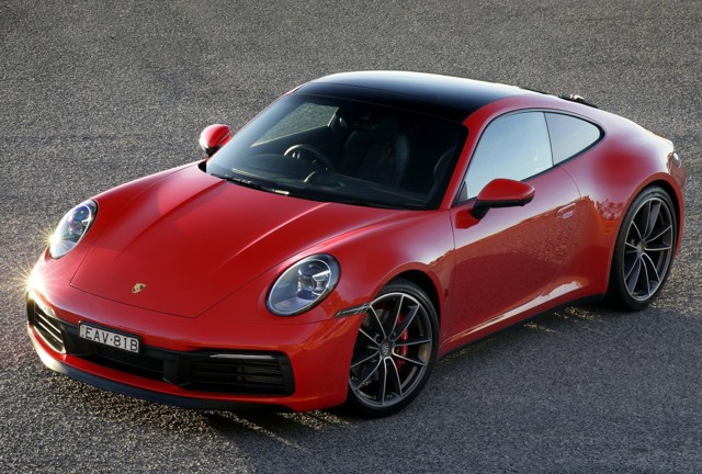 Porsche 911 Carrera S photo 4