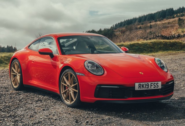 Porsche 911 Carrera S photo 16