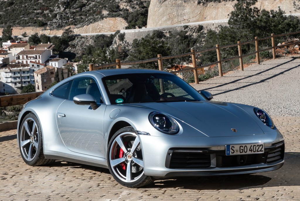 Porsche 911 Carrera S photo 17