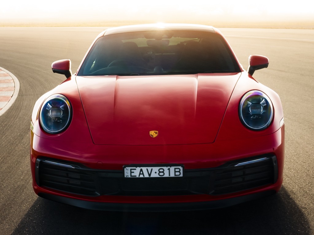 Porsche 911 Carrera S photo 22