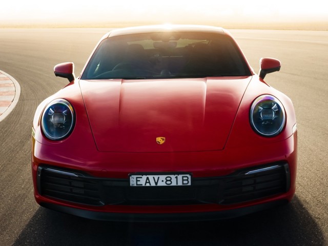 Porsche 911 Carrera S photo 22