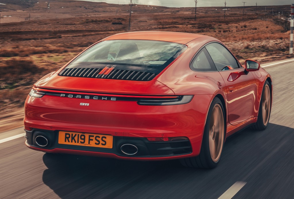 Porsche 911 Carrera S photo 39