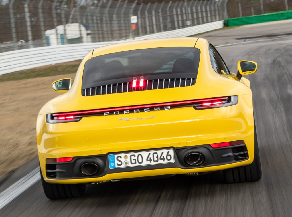 Porsche 911 Carrera S photo 40