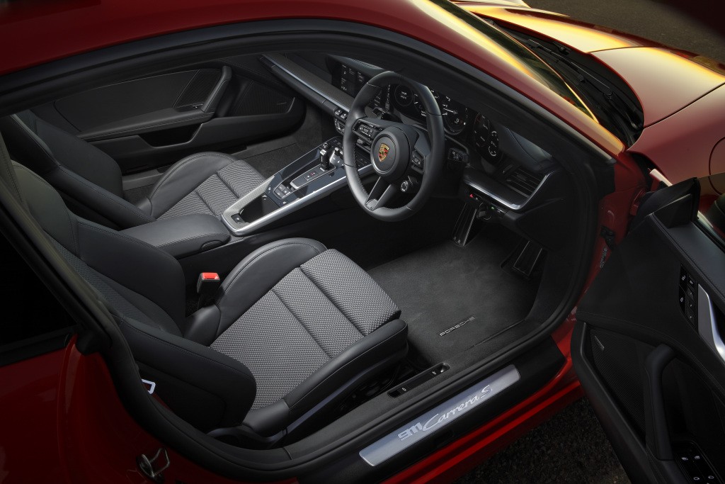 Porsche 911 Carrera S photo 70