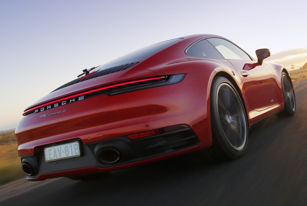 Porsche 911 Carrera S photo 54