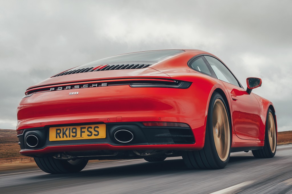 Porsche 911 Carrera S photo 59