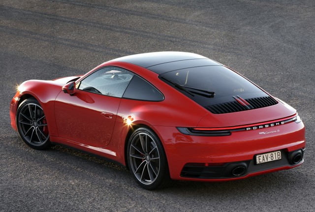 Porsche 911 Carrera S photo 63