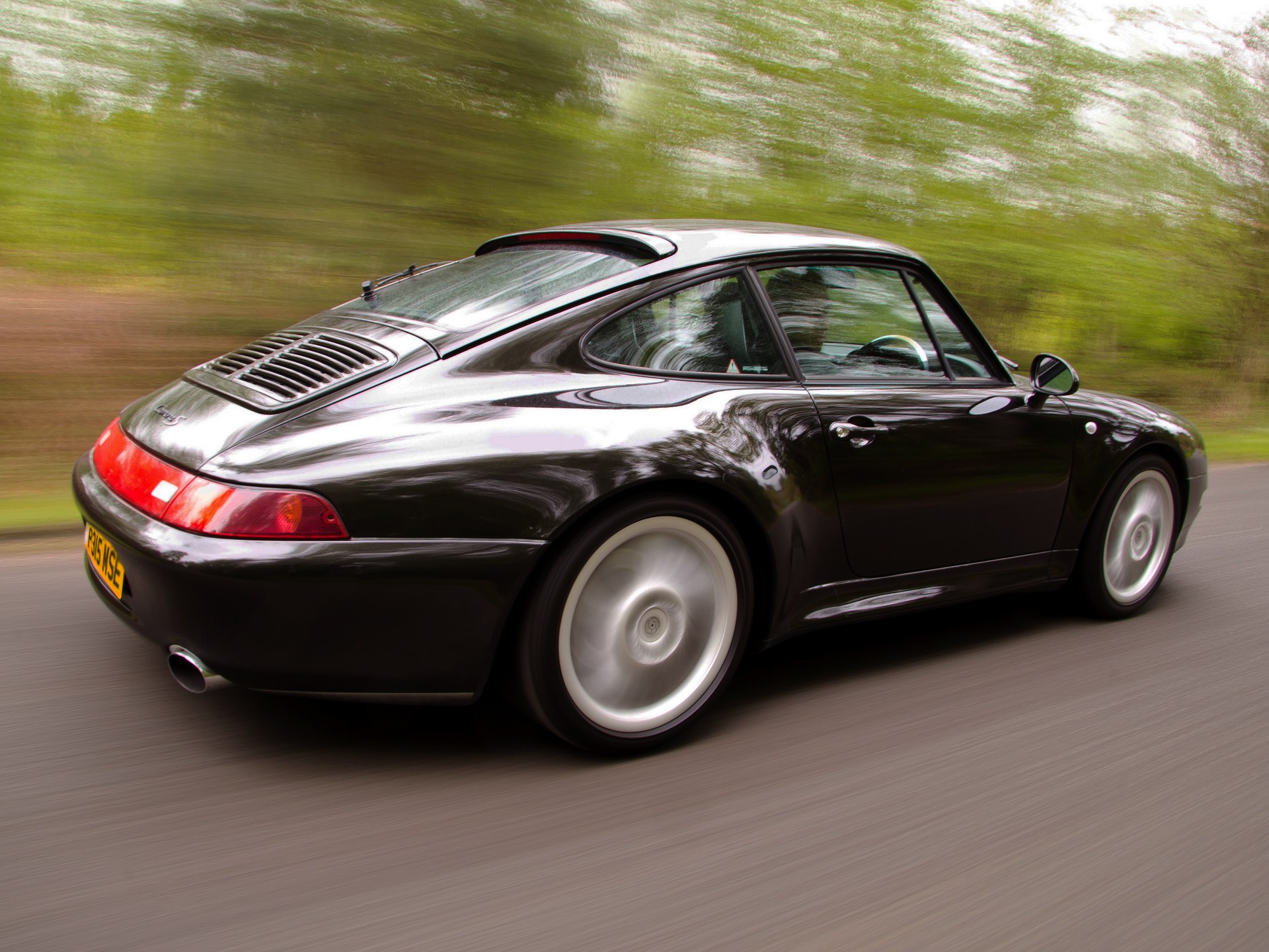 Porsche 911 Carrera S photo 4