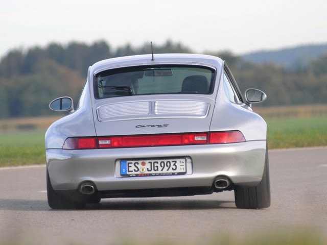 Porsche 911 Carrera S photo 5