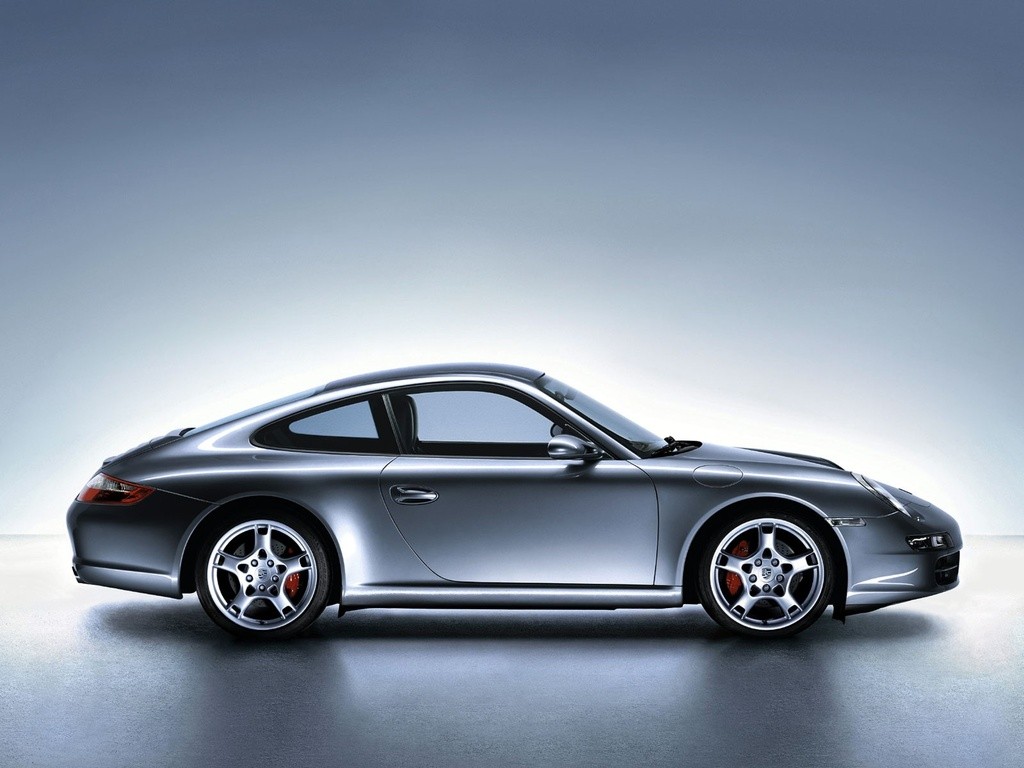 Porsche 911 Carrera S photo 18