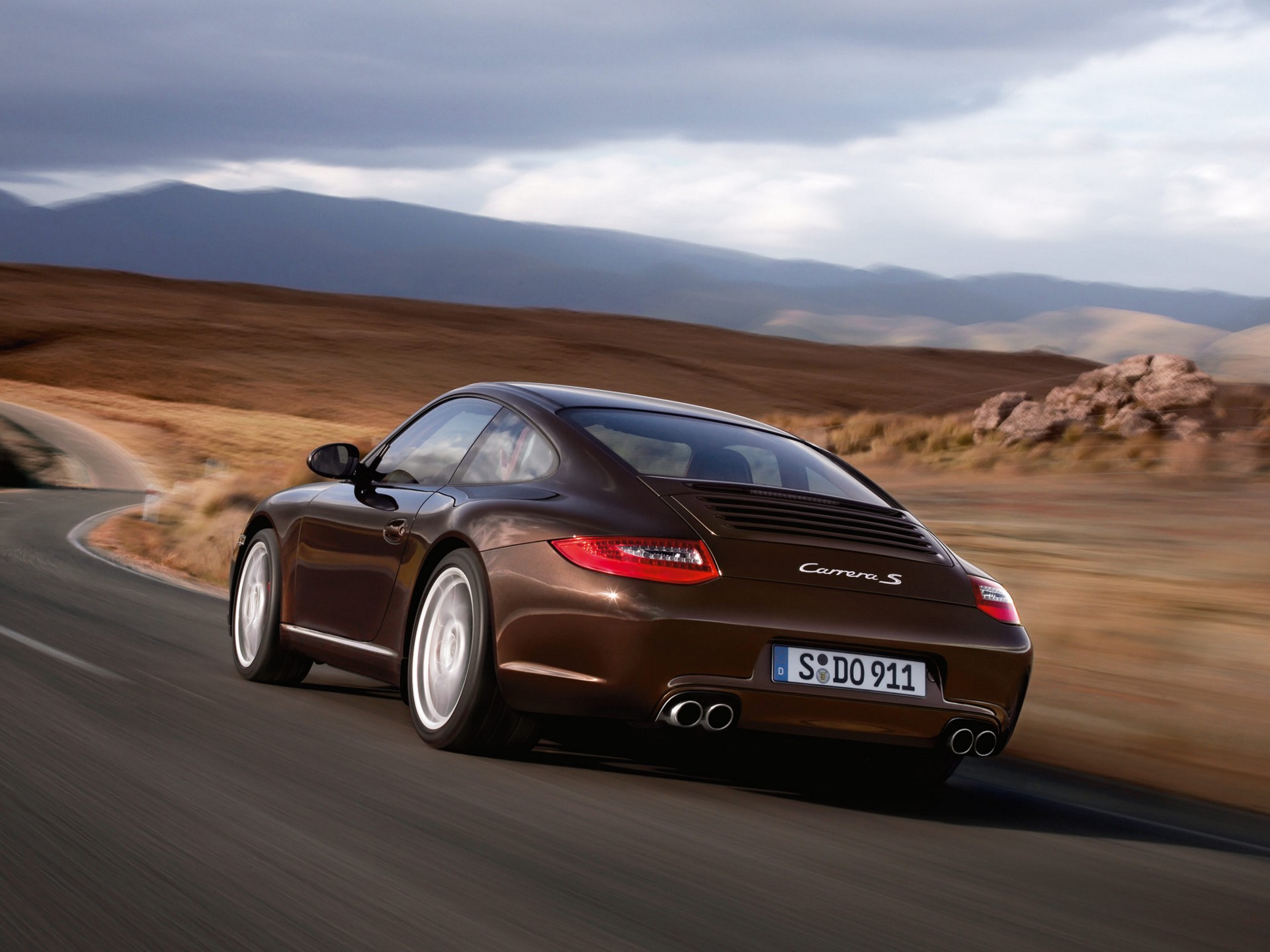 Porsche 911 Carrera S photo 16