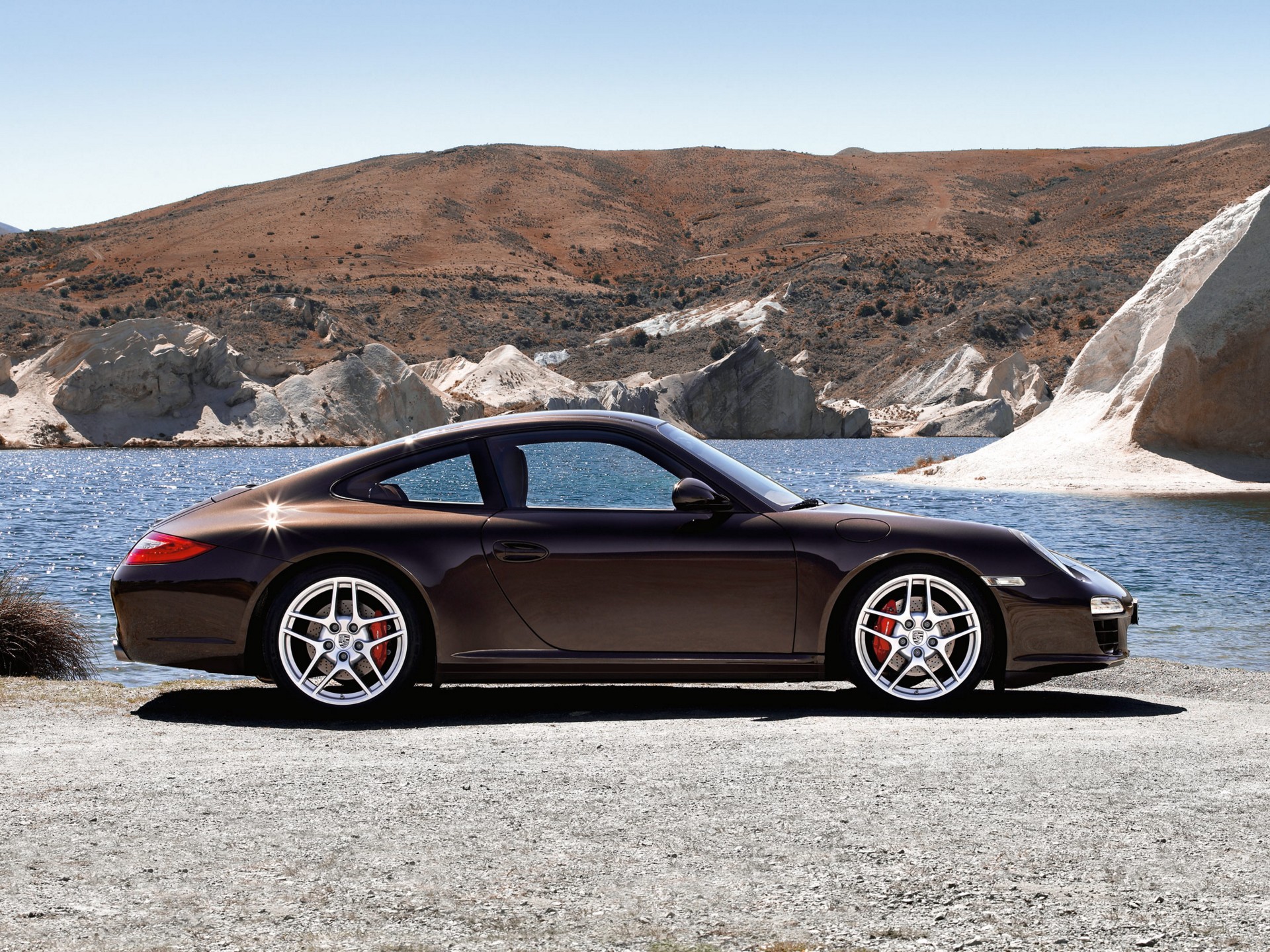 Porsche 911 Carrera S photo 17